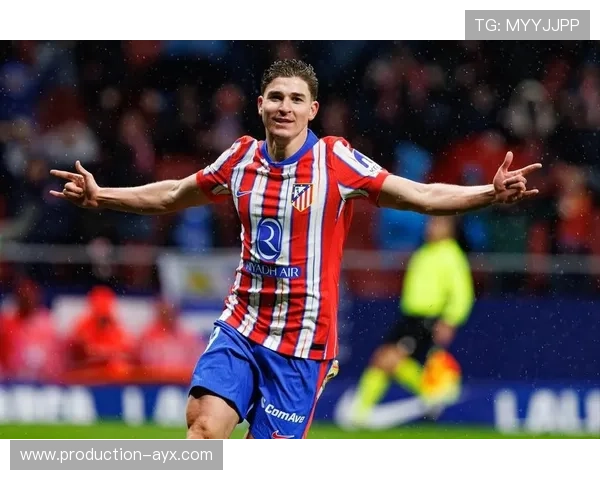 欧冠焦点战引爆全城豪门对决悬念再起球迷热议未来走势冠军归属谁 欧冠焦点战引爆全城豪门对决悬念再起球迷热议未来走势冠军归属谁