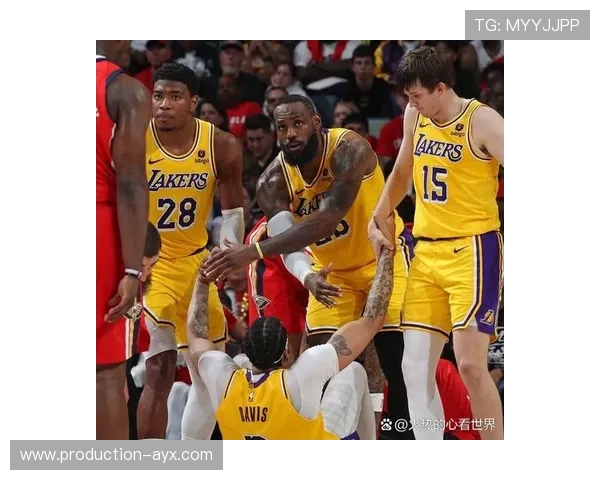 湖人逆转勇士詹姆斯关键三分引爆全场助球队重返西部前列季后赛希望 湖人逆转勇士詹姆斯关键三分引爆全场助球队重返西部前列季后赛希望