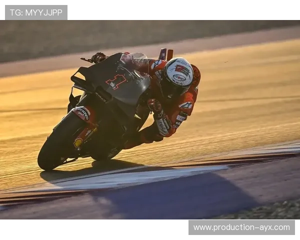 2026赛季MotoGP激烈对决，年轻车手挑战卫冕冠军风云