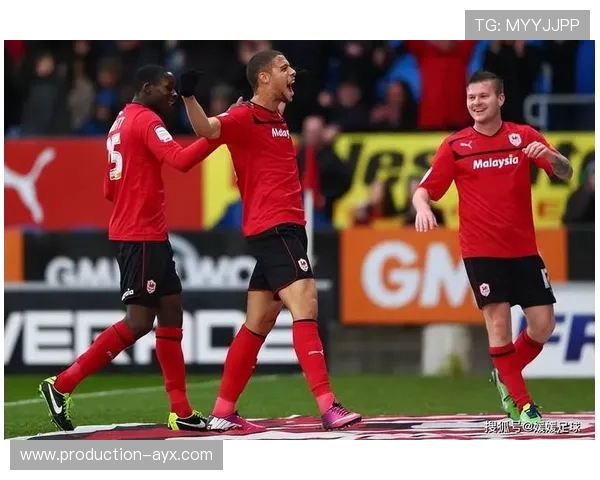 巴恩斯利俱乐部宣布新赛季阵容调整 并计划引入多名新援加强实力