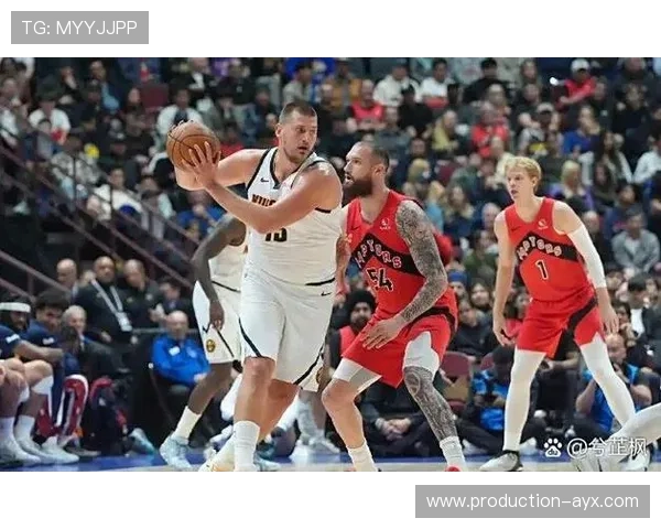 新赛季NBA激战正酣，年轻球员崭露头角各队争夺冠军形势分析