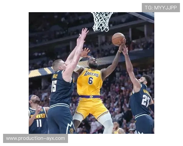 湖人逆转勇士晋级西部决赛 詹姆斯再度发挥关键作用