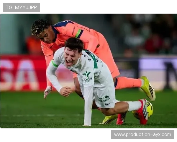 皇马巴萨激战再起西甲榜首争夺战引关注